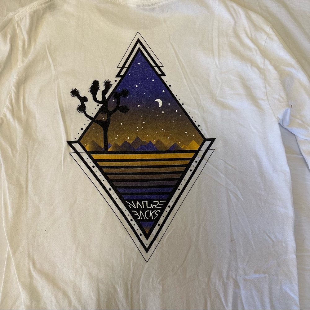 Nature Backs long sleeve tee in Stellar